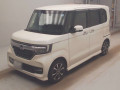 2018 Honda N-BOX CUSTOM