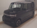 2017 Honda N-BOX CUSTOM