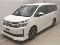 2014 Toyota Voxy