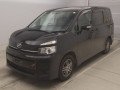 2013 Toyota Voxy