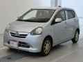 2013 Daihatsu Mira e:S