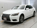 2013 Lexus LS