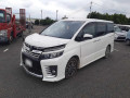 2014 Toyota Voxy