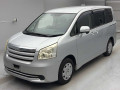 2009 Toyota Noah
