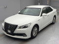 2015 Toyota Crown Hybrid
