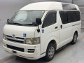 2005 Toyota Hiace Van