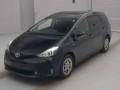 2017 Toyota Prius alpha