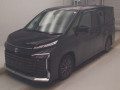 2022 Toyota Voxy
