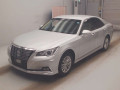 2016 Toyota Crown Hybrid