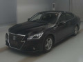 2013 Toyota Crown Hybrid
