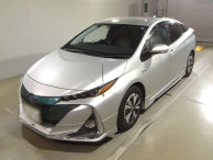 2018 Toyota Prius PHV