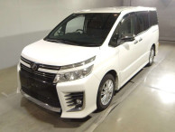 2015 Toyota Voxy
