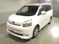 2008 Toyota Voxy