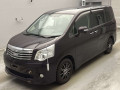 2013 Toyota Noah
