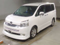 2009 Toyota Voxy