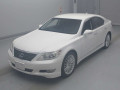 2011 Lexus LS