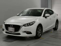 2017 Mazda Axela