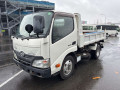 2011 Hino DUTRO