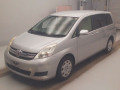 2013 Toyota Isis
