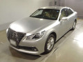 2013 Toyota Crown