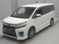 2016 Toyota Voxy