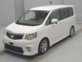 2011 Toyota Noah