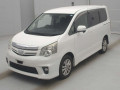 2013 Toyota Noah