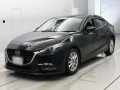 2017 Mazda Axela