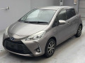 2017 Toyota Vitz