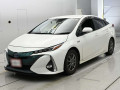 2019 Toyota Prius PHV