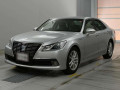 2013 Toyota Crown Hybrid
