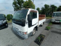 2003 Nissan Atlas