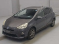 2013 Toyota Aqua