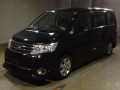 2008 Nissan Serena