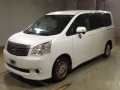 2013 Toyota Noah