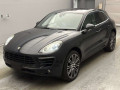 2015 Porsche Macan