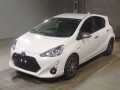 2015 Toyota Aqua