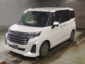 2022 Toyota Roomy