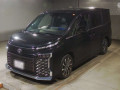 2022 Toyota Voxy