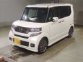 2016 Honda N-BOX CUSTOM