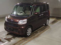 2017 Daihatsu Tanto