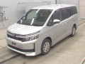 2015 Toyota Voxy