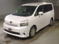 2007 Toyota Voxy