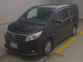 2017 Toyota Noah