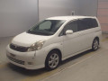 2005 Toyota Isis