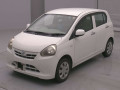 2013 Daihatsu Mira e:S