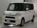 2017 Daihatsu Tanto
