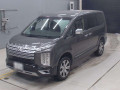 2019 Mitsubishi Delica D5