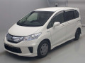 2013 Honda Freed hybrid