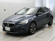 2018 Volvo V40